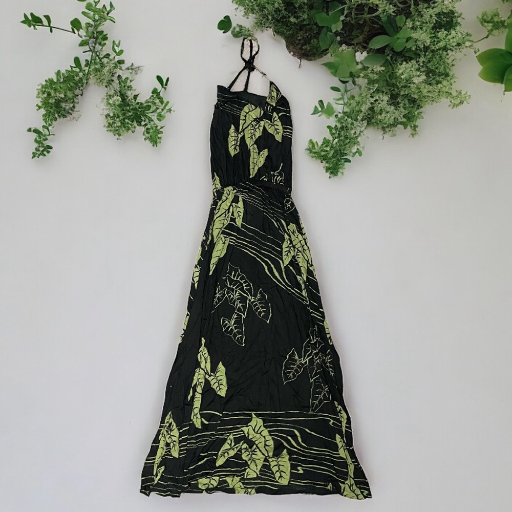 Wahine Toa Open Back Maxi Dress